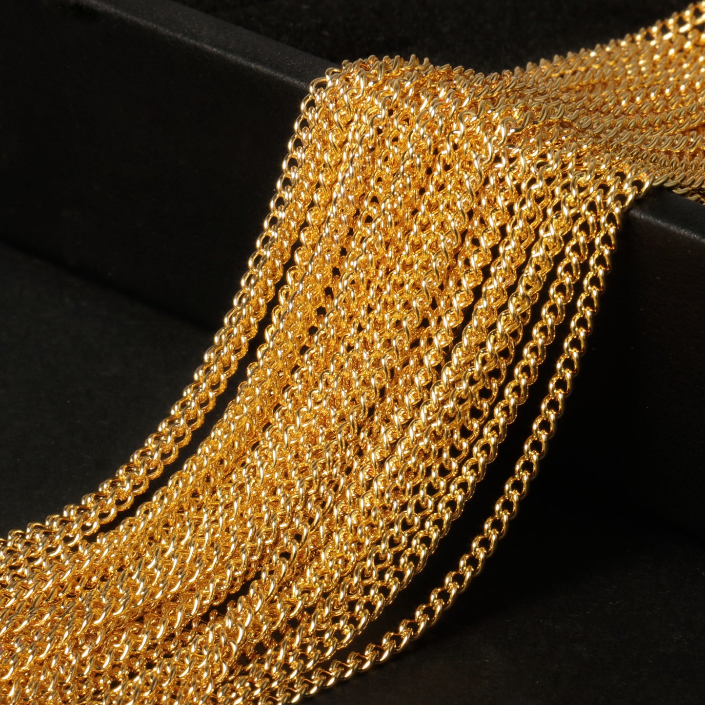 [66 Feet/ 2MM] 18K Gold Plated 304 Stainless Steel Curb Chain Bulk